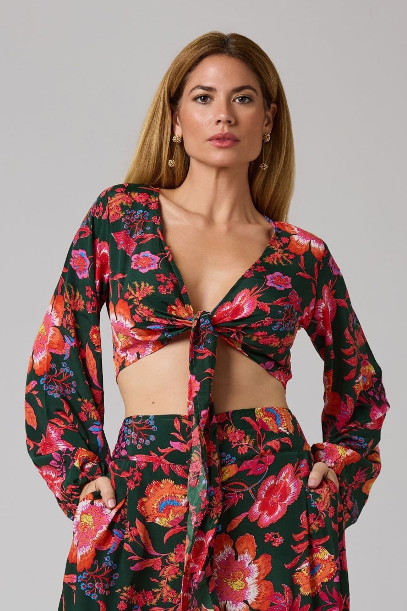 Top y Pantalón Negro Rojo Boho InfinityWeare