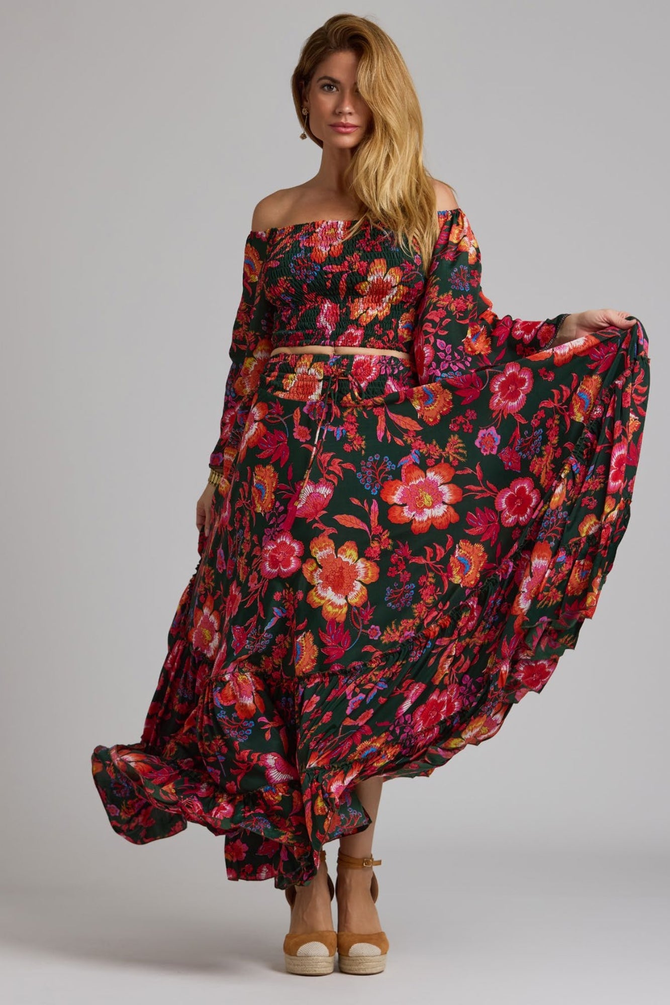 Top y Falda Negro Rojo Boho InfinityWeare